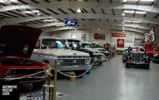 Bennett Classic Antique Car Museum - Automotive Museum Guide